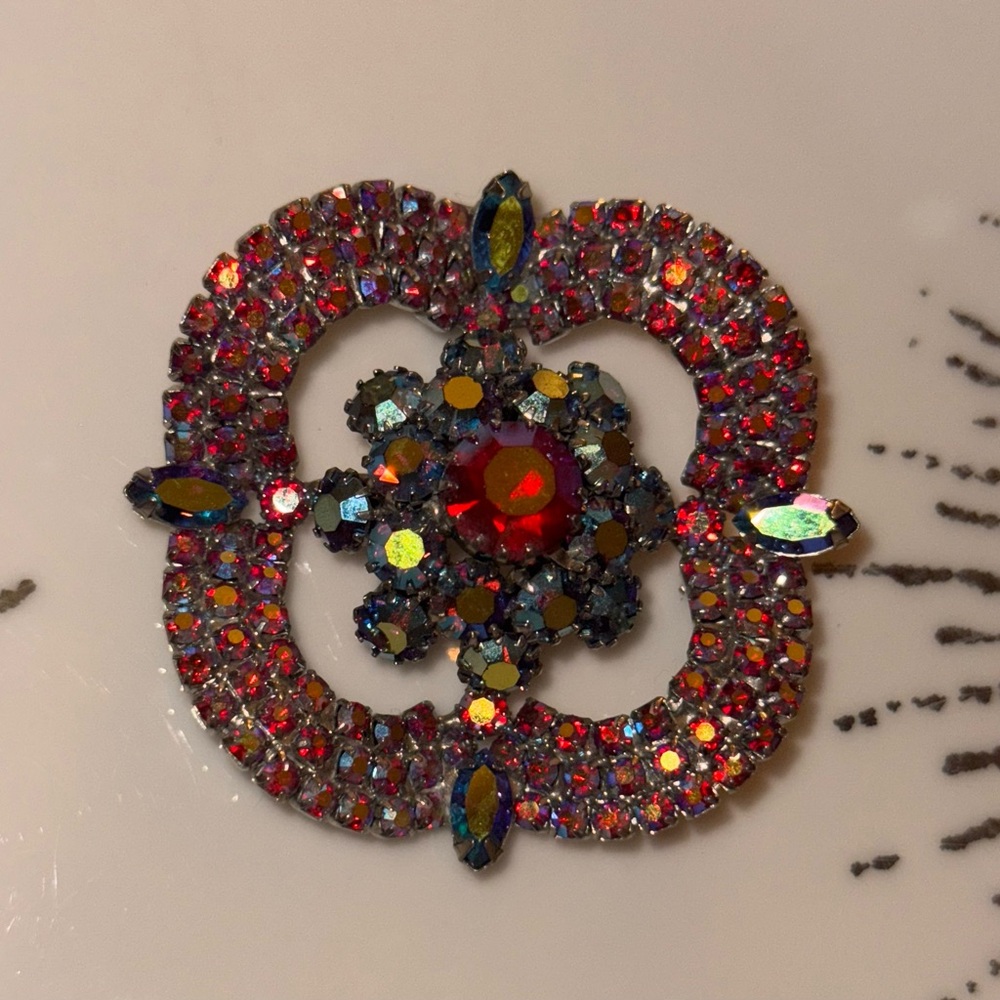 Multicolor Crystal Brooch - Picture 12 of 16